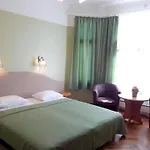 Green וילה פארנו