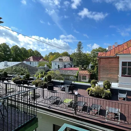 Green فيلة بارنو